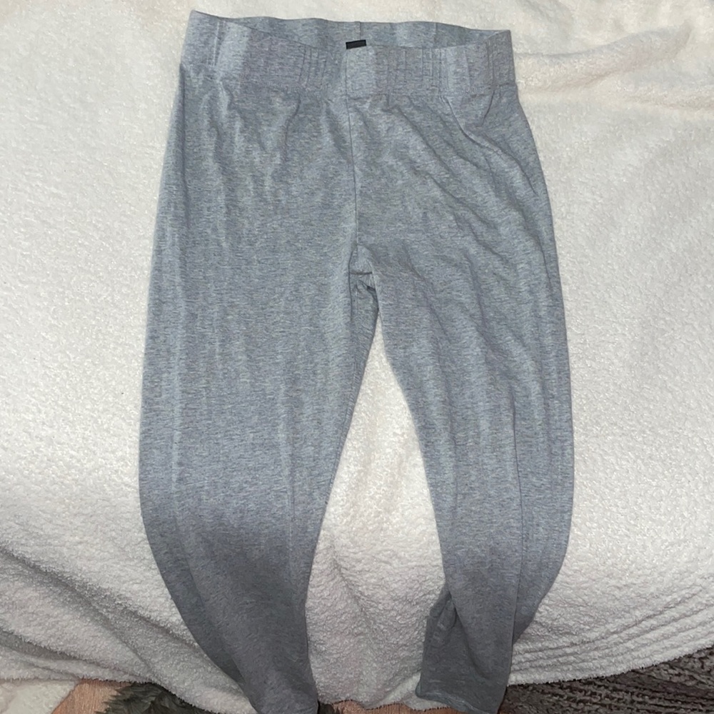 SHEIN grey leggings